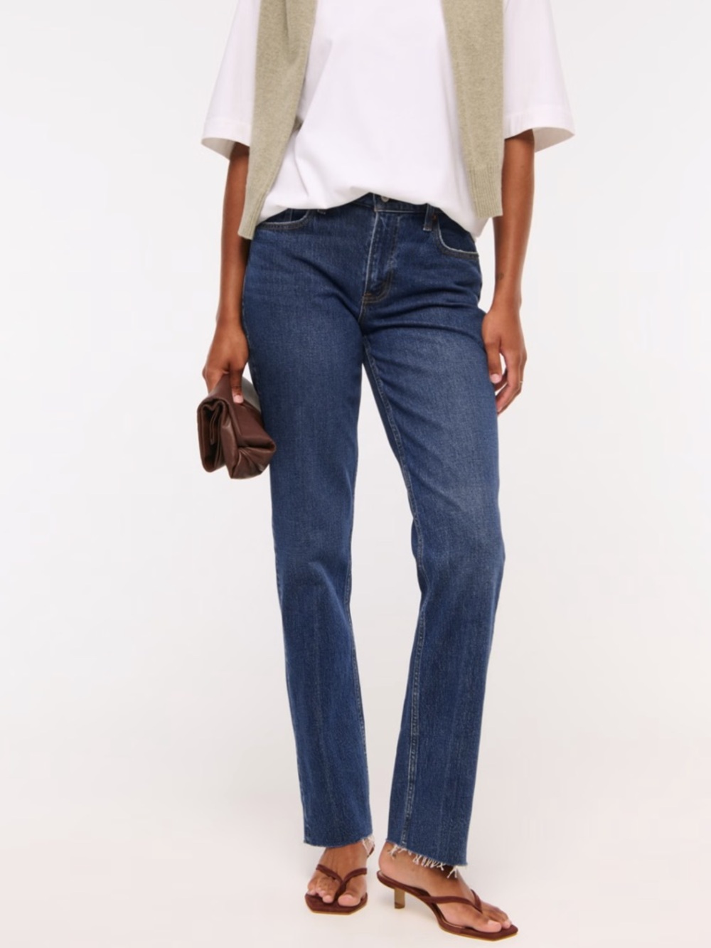 Curve Love Mid Rise 90s Straight Frayed Hem Jean